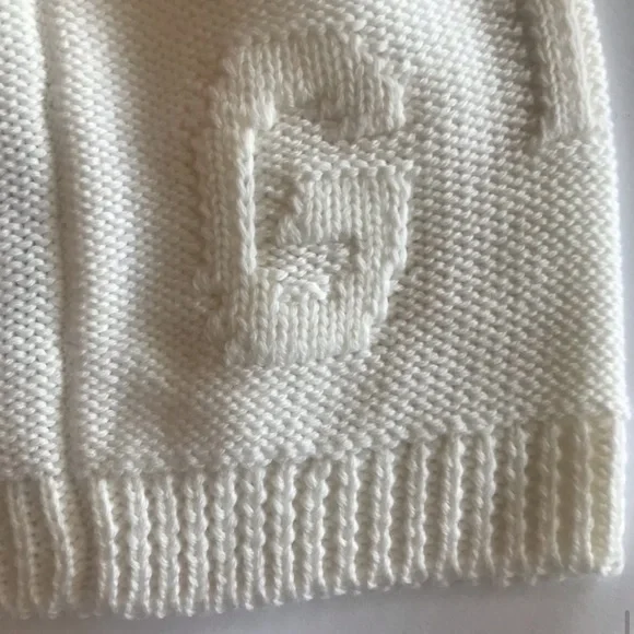 Givenchy Tonal Raised Logo Jacquard Knit Wool Beanie Hat Cream Off White NWT - Picture 8 of 15